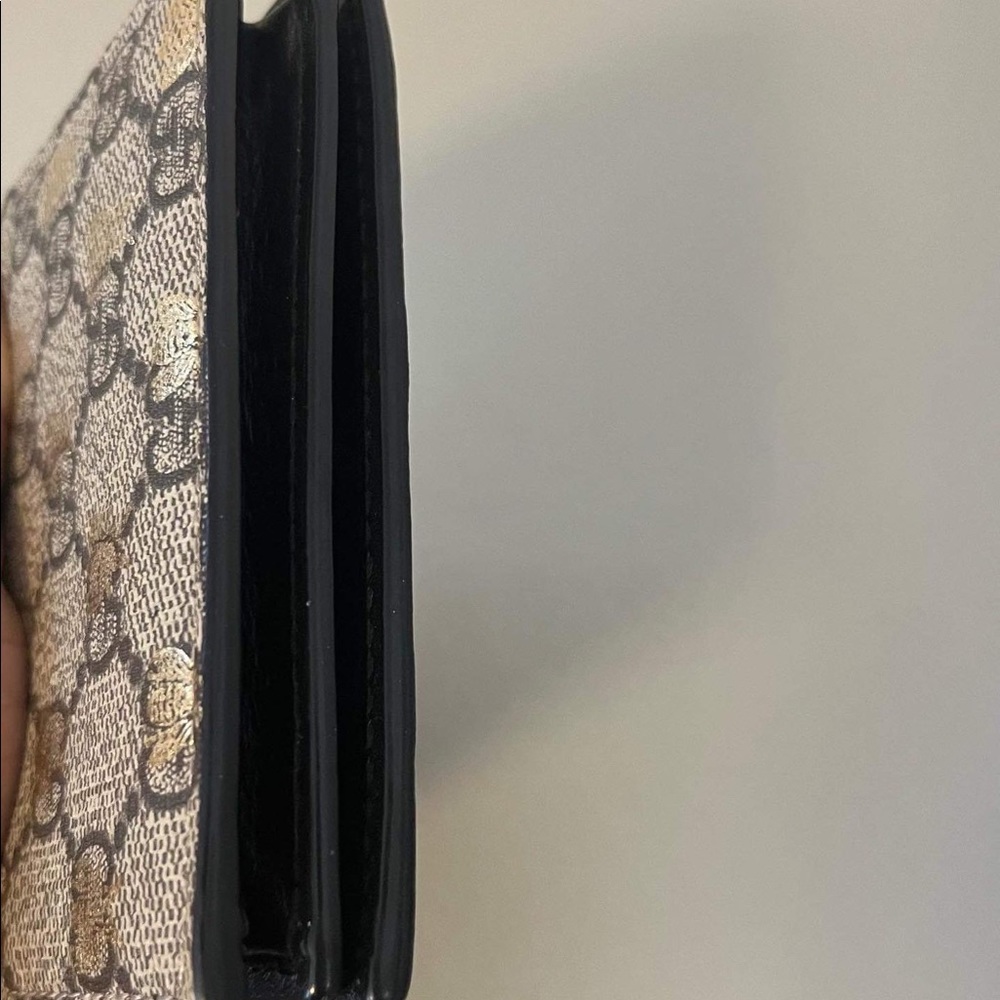Gucci compact wallet - Picture 4 of 9